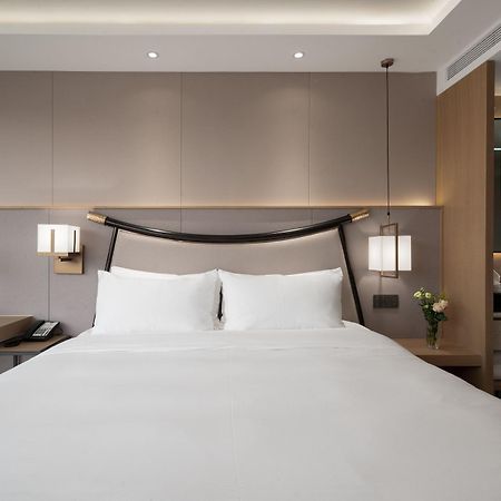 Minshan Lhasa Grand Hotel Chengdu Bagian luar foto