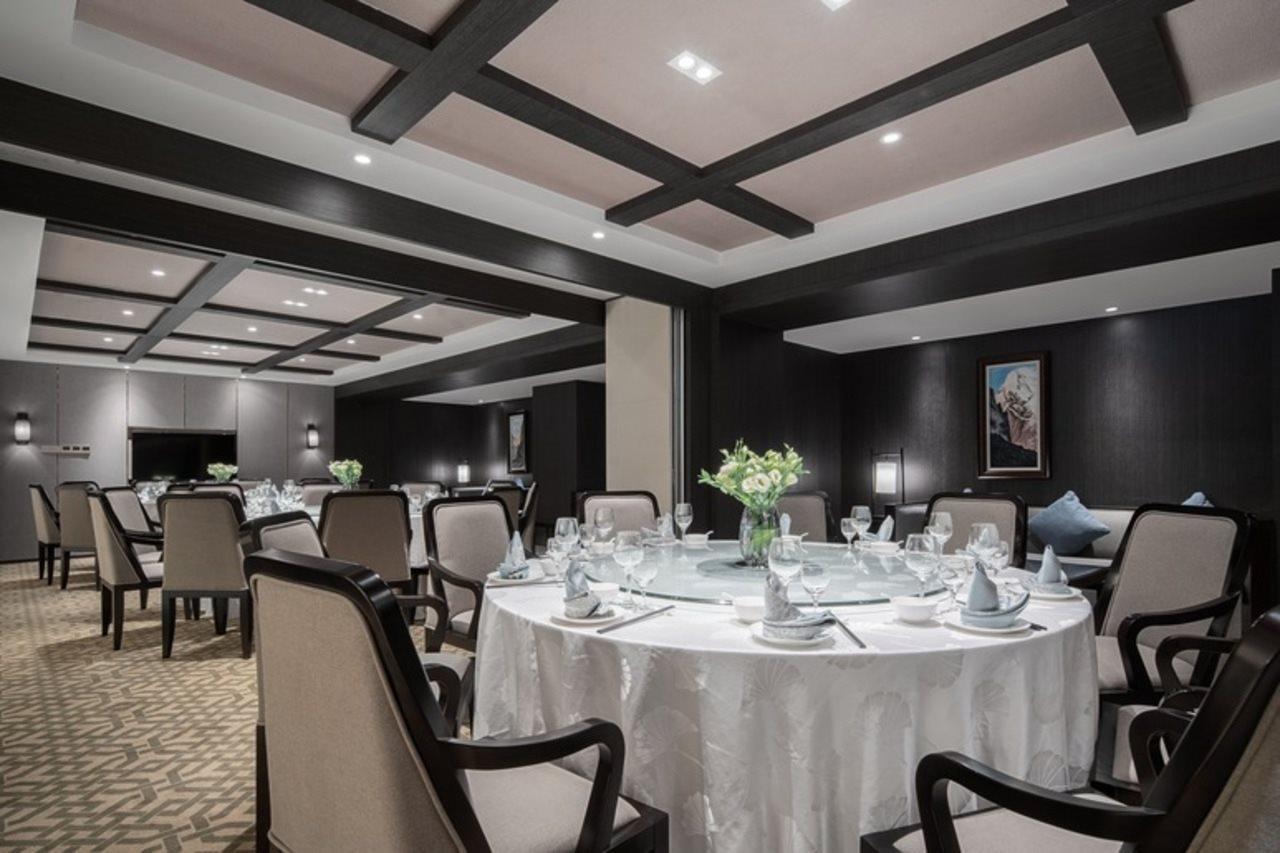 Minshan Lhasa Grand Hotel Chengdu Bagian luar foto