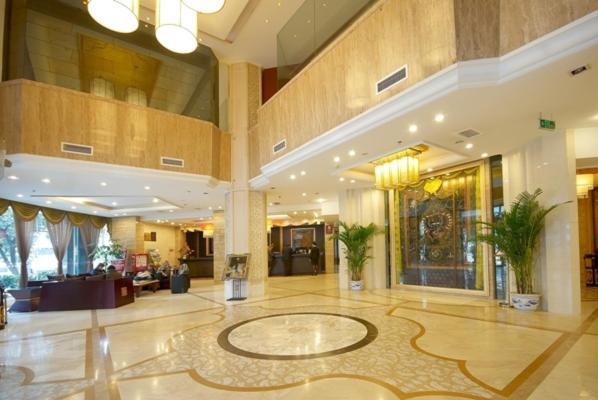 Minshan Lhasa Grand Hotel Chengdu Bagian luar foto